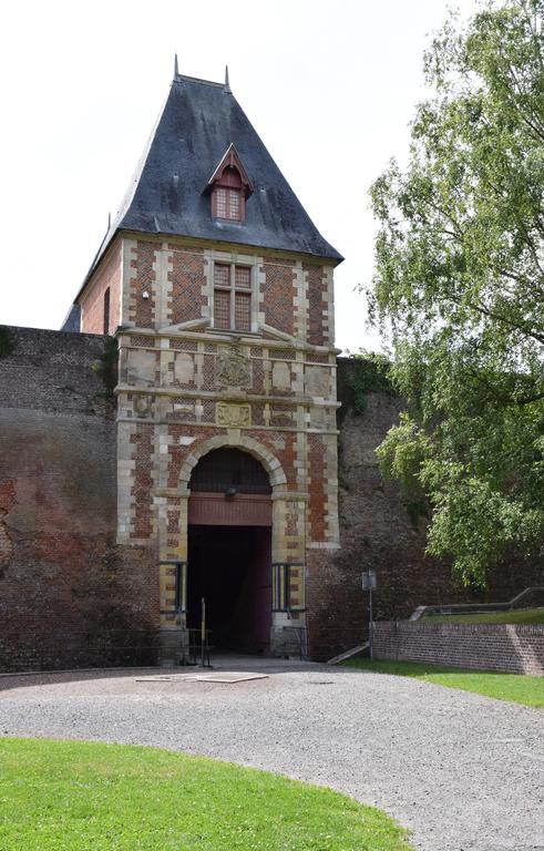 La Porte De Bretagne Péronne Eksteriør billede